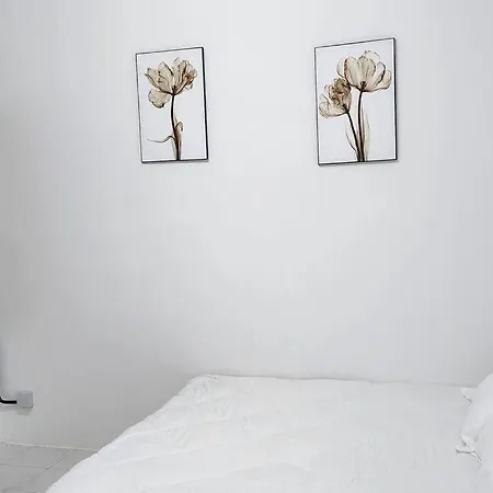 The Homestay 105 - Nearby Sky Mirror Jetty - Netflix & Xbox Kuala Selangor Exterior photo