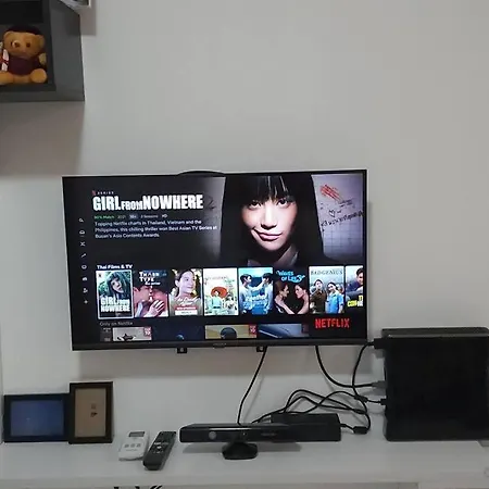 The Homestay 105 - Nearby Sky Mirror Jetty - Netflix & Xbox Kuala Selangor Exterior photo