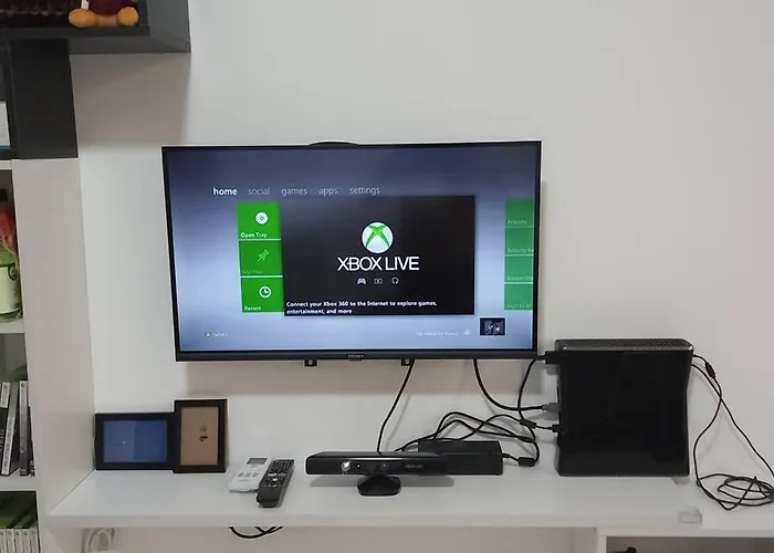 The Homestay 105 - Nearby Sky Mirror Jetty - Netflix & Xbox