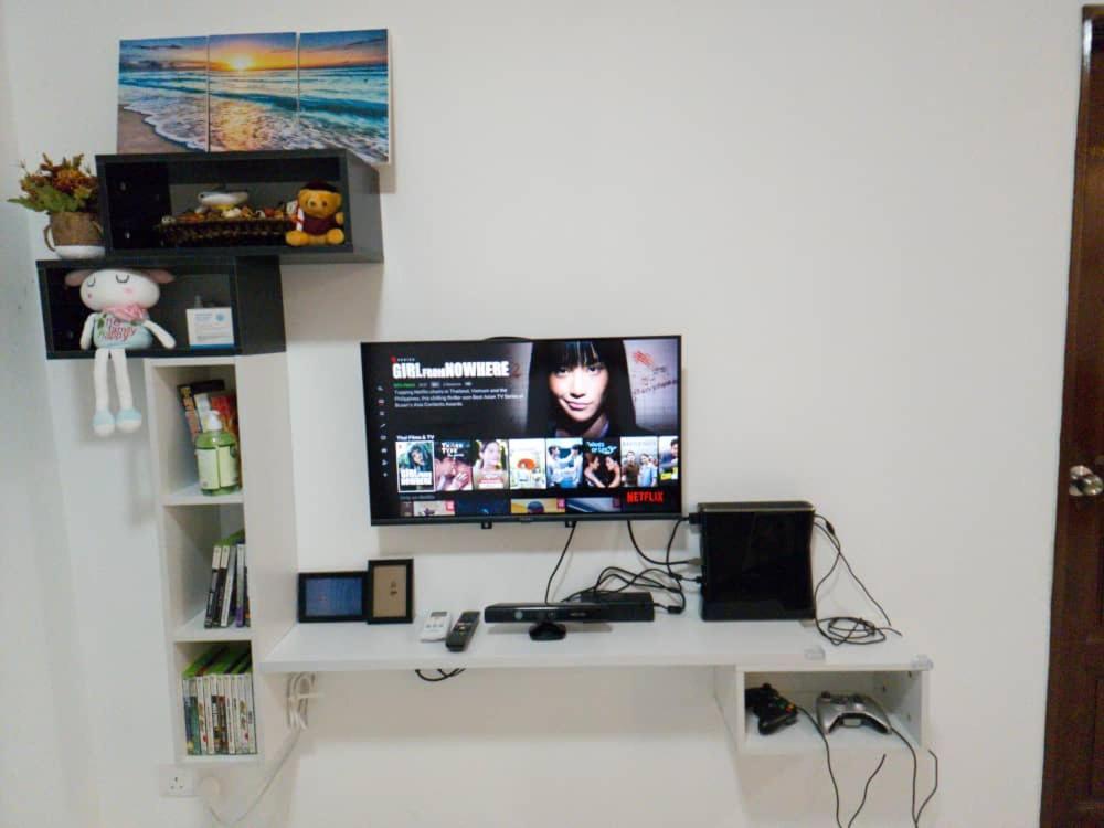The 105 - Nearby Sky Mirror Jetty - Netflix & Xbox Apartment *